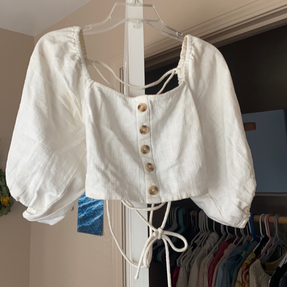 puff sleeve blouse